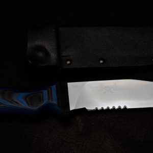 Centurion Knife by Mad Dog Knives